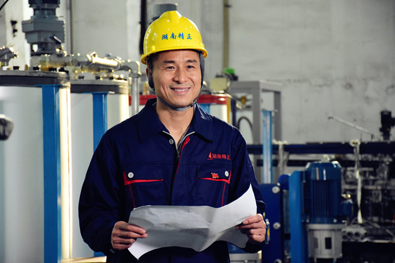 【最美勞動(dòng)者】李信仁：匠心向黨，崗位成才，勇攀科技創(chuàng)新高峰